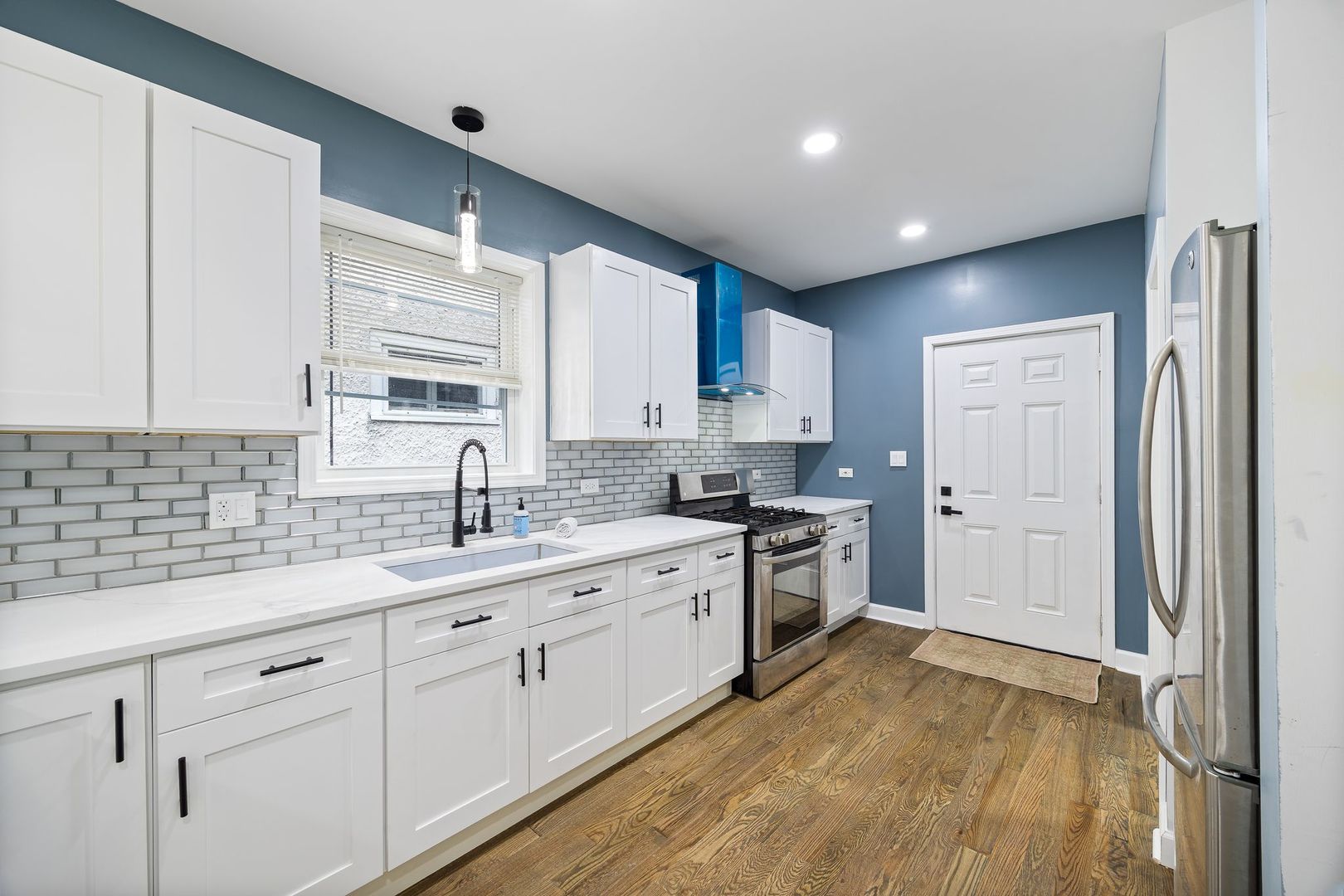 1132 North Waller Avenue Chicago IL 60651