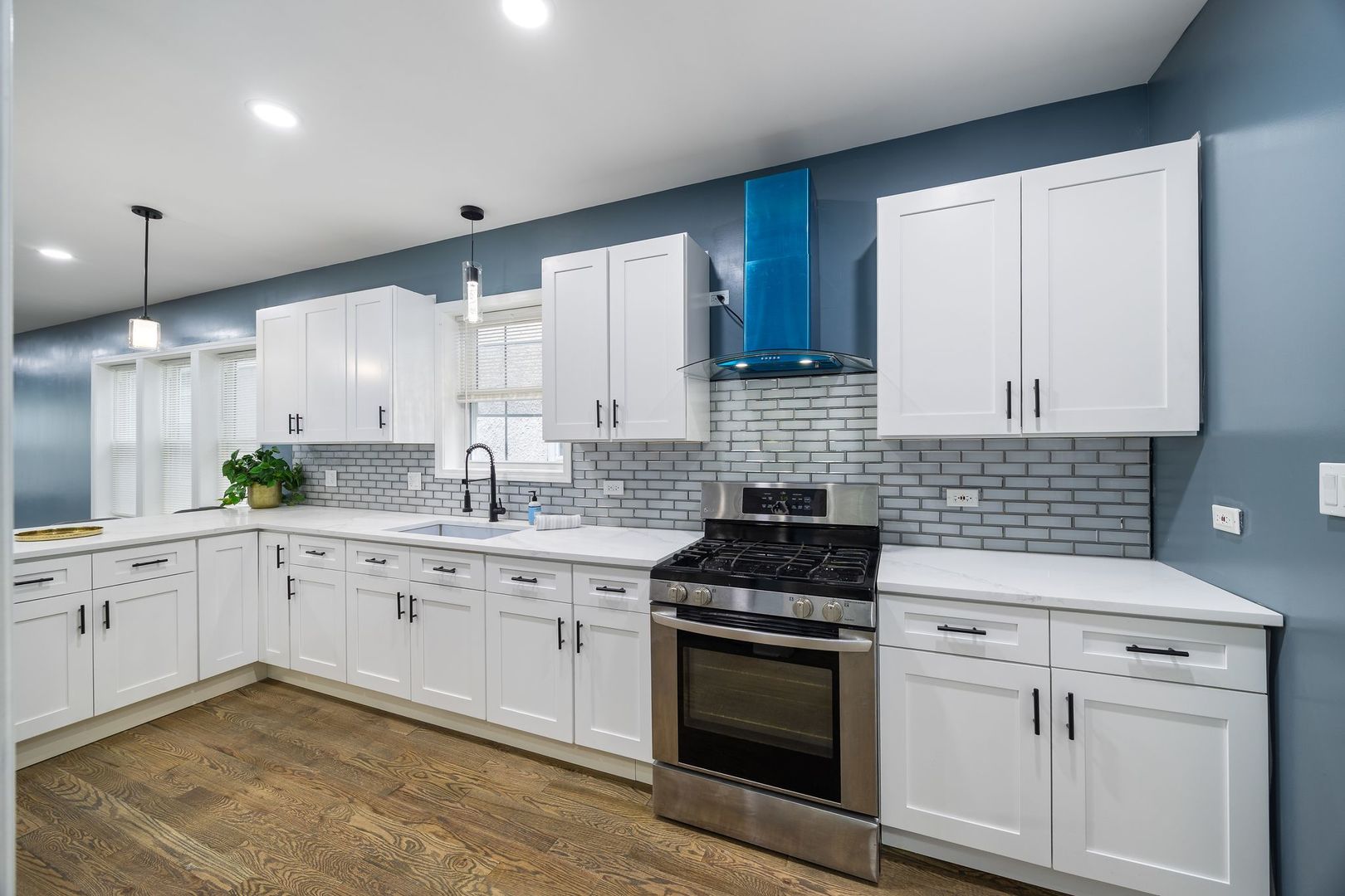 1132 North Waller Avenue Chicago IL 60651