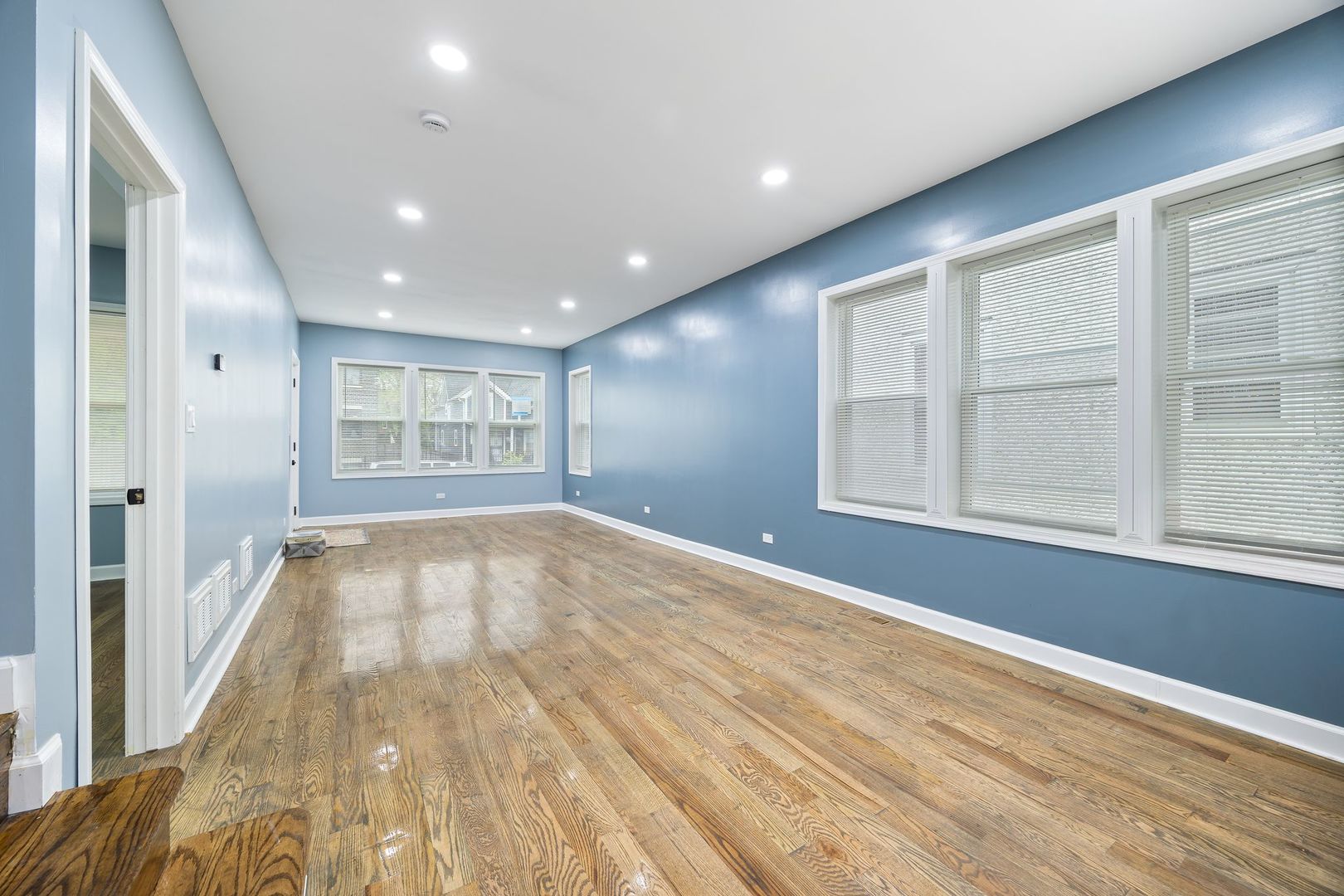 1132 North Waller Avenue Chicago IL 60651