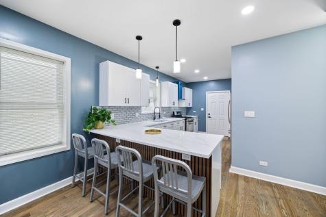 1132 North Waller Avenue Chicago IL 60651