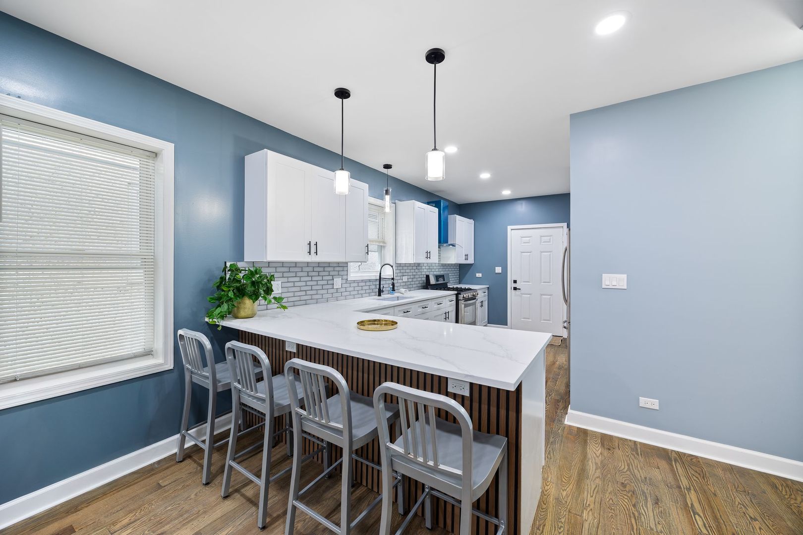 1132 North Waller Avenue Chicago IL 60651