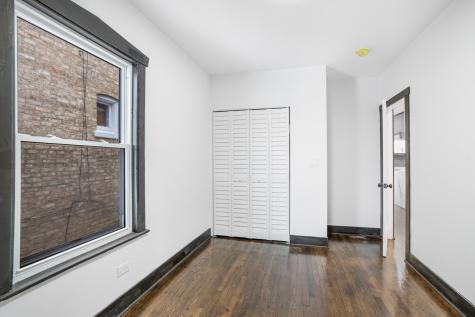 5526 South Albany Avenue Chicago IL 60629