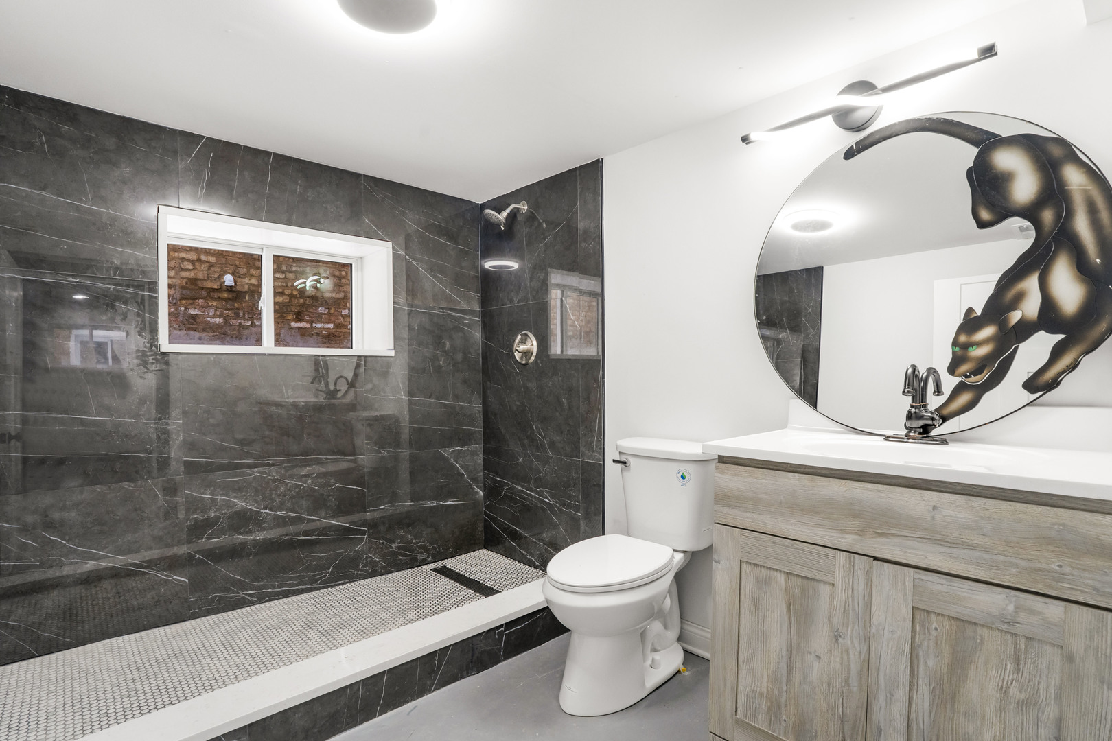 5526 South Albany Avenue Chicago IL 60629