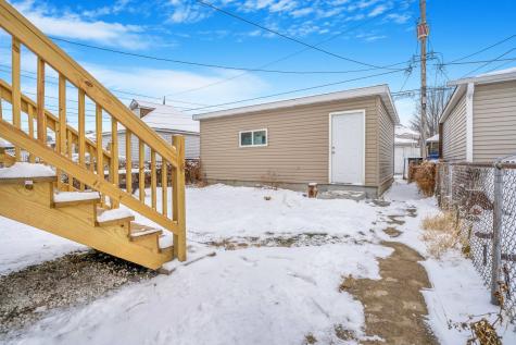 5526 South Albany Avenue Chicago IL 60629