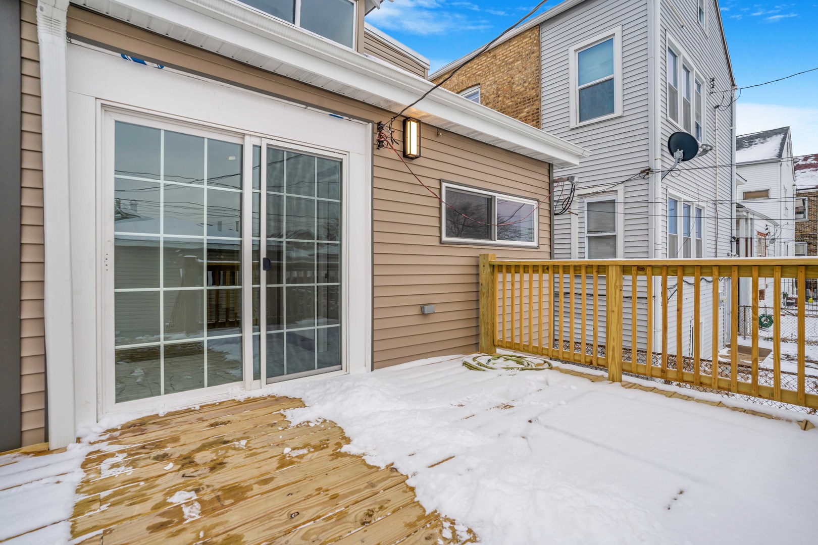 5526 South Albany Avenue Chicago IL 60629