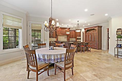 34 Abbey Woods Drive Barrington Hills IL 60010