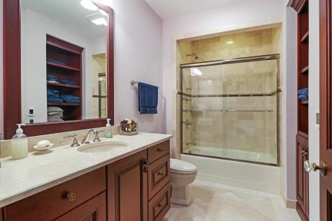 34 Abbey Woods Drive Barrington Hills IL 60010