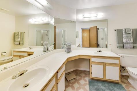 1643 Penny Lane Crystal Lake IL 60014