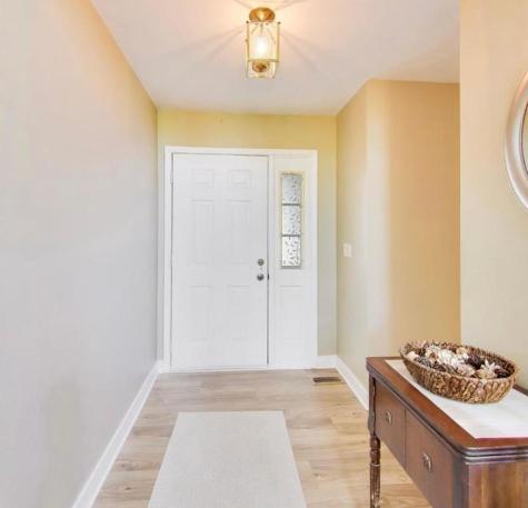 1643 Penny Lane Crystal Lake IL 60014