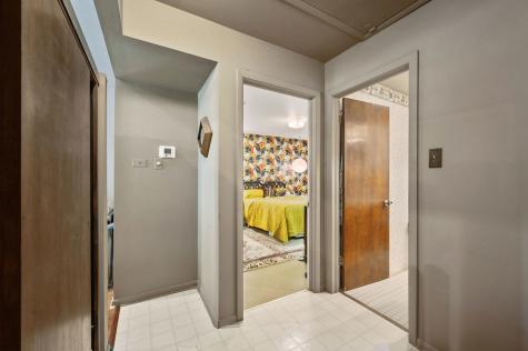 13118 South Buffalo Avenue Chicago IL 60633