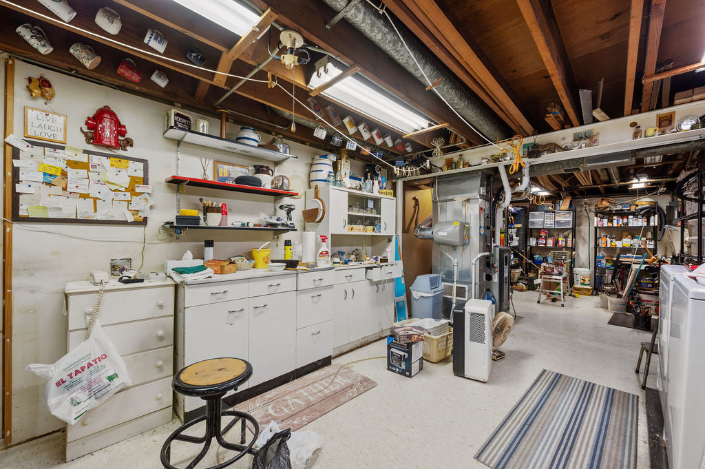 13118 South Buffalo Avenue Chicago IL 60633