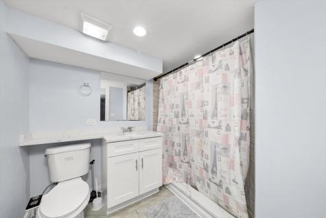 4512 South Laporte Avenue Chicago IL 60638