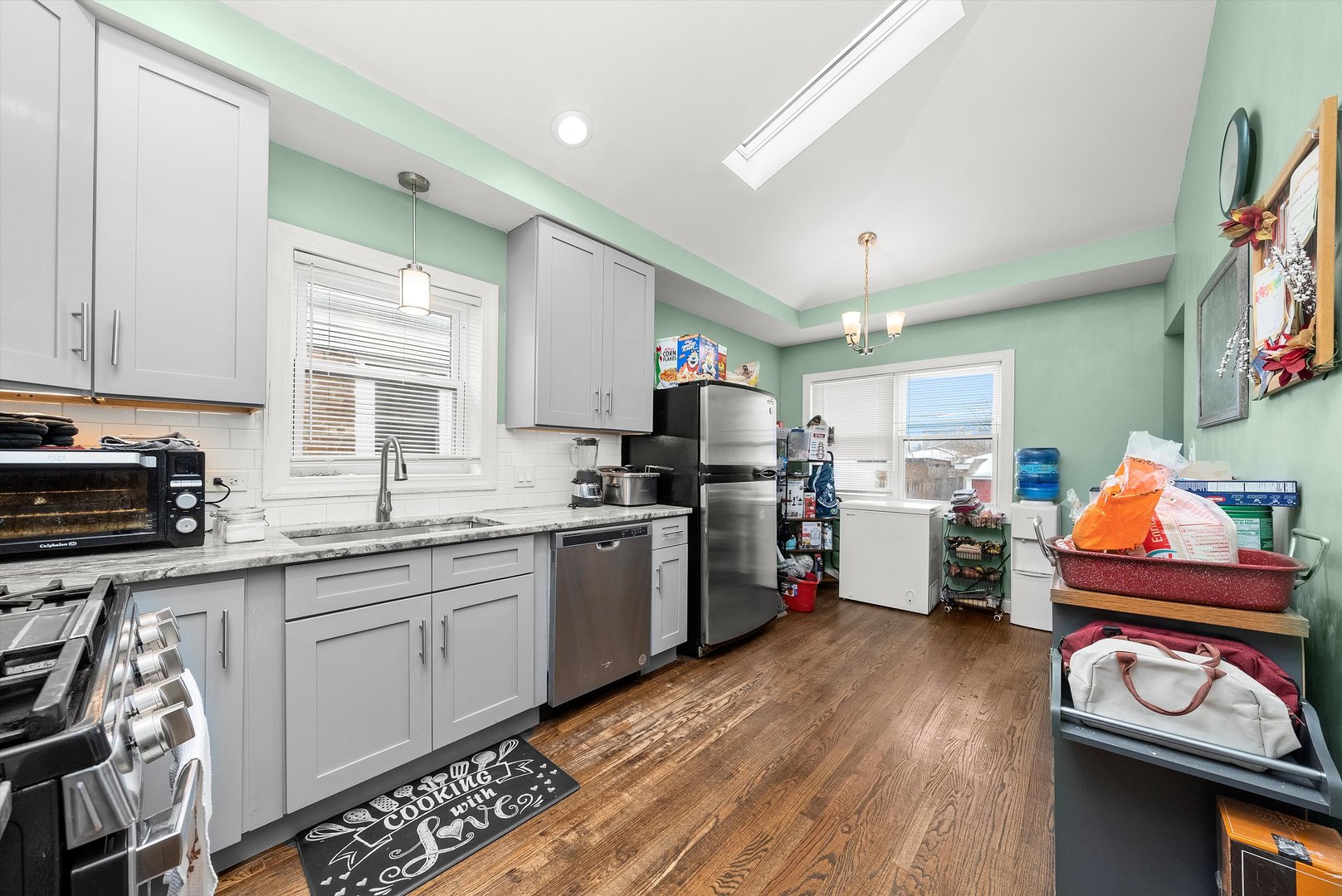 4512 South Laporte Avenue Chicago IL 60638