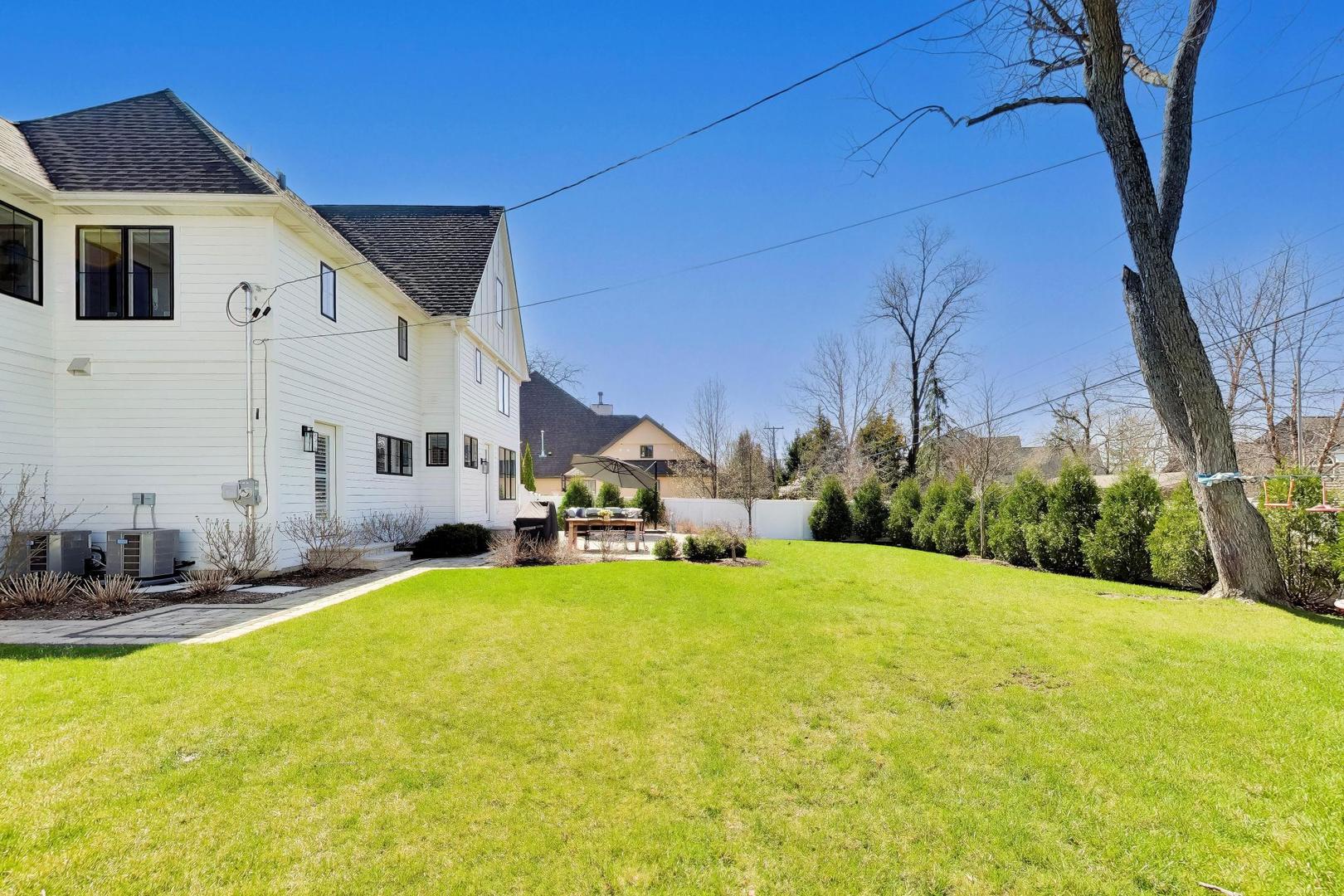 5810 South Madison Street Hinsdale IL 60521