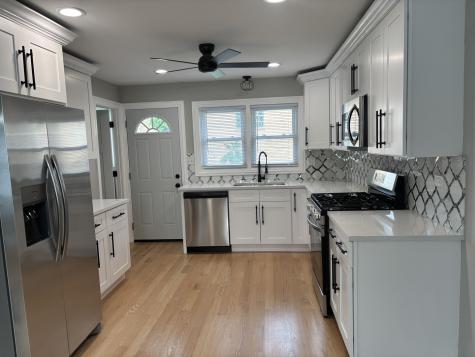 6127 West 79th Place Burbank IL 60459