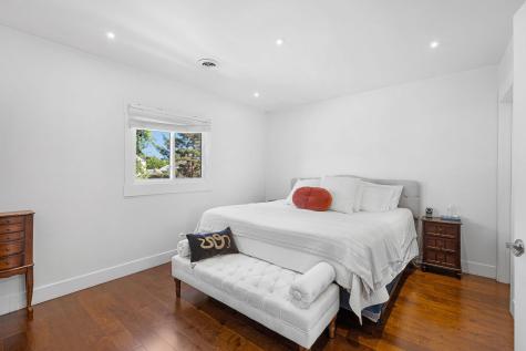 5364 North Normandy Avenue Chicago IL 60656