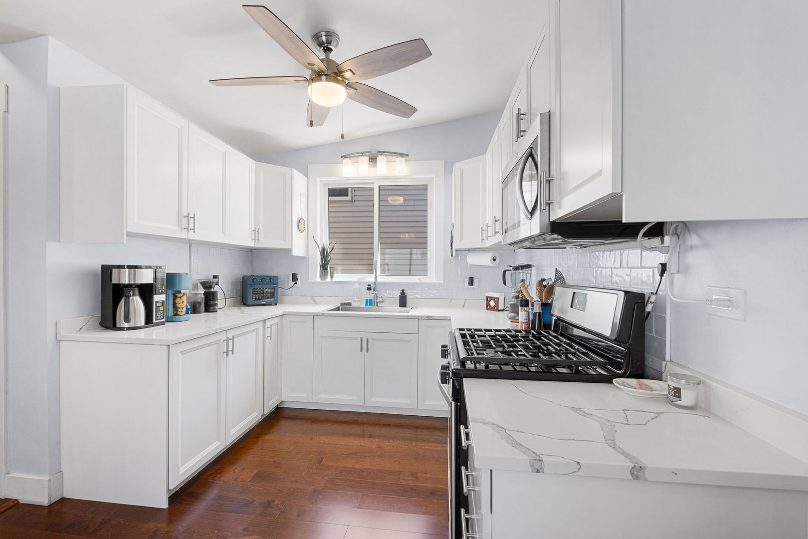 5364 North Normandy Avenue Chicago IL 60656