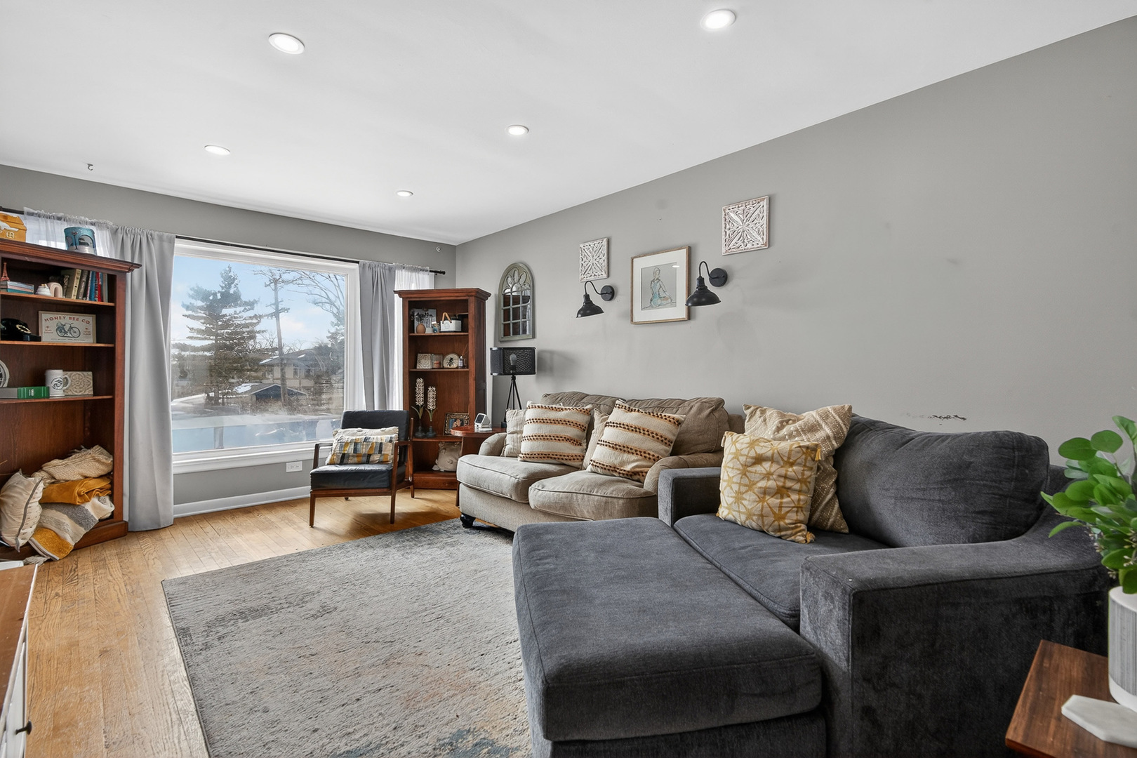 323 East Butterfield Road Elmhurst IL 60126