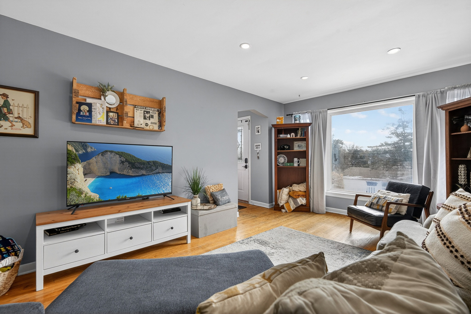 323 East Butterfield Road Elmhurst IL 60126