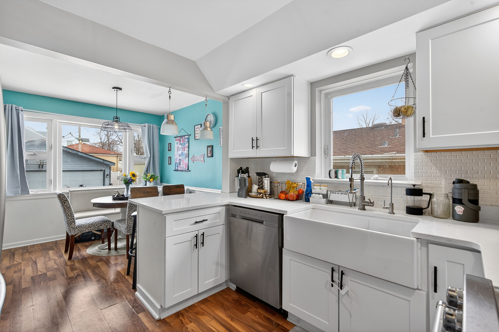 323 East Butterfield Road Elmhurst IL 60126