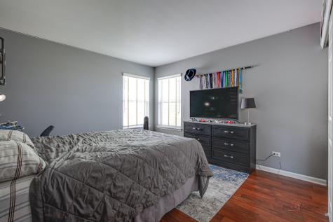 31711 North Jennifer Lane Lakemoor IL 60051