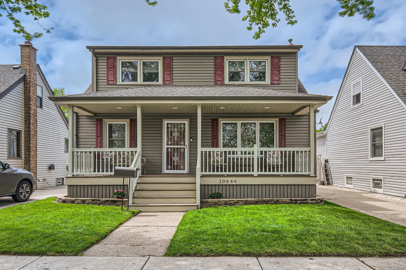 10646 South Sawyer Avenue Chicago IL 60655