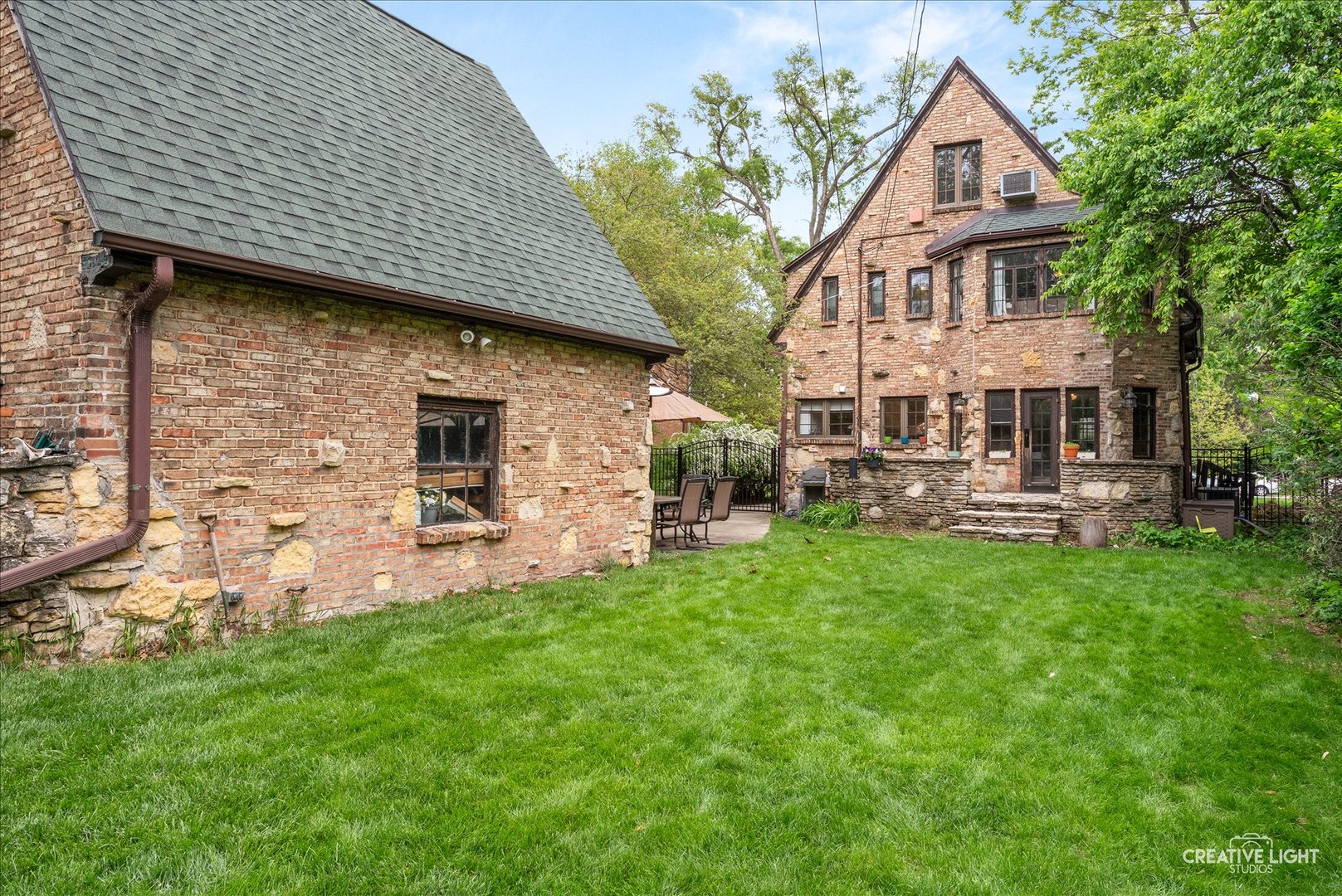 241 Legrande Boulevard Aurora IL 60506