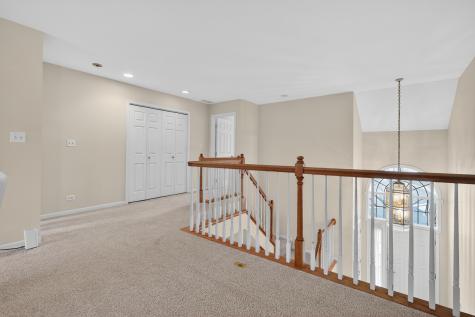 126 North Drew Court Palatine IL 60067