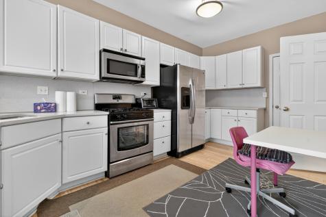 126 North Drew Court Palatine IL 60067