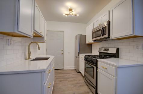 10535 South Hale Avenue Chicago IL 60643