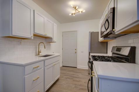 10535 South Hale Avenue Chicago IL 60643