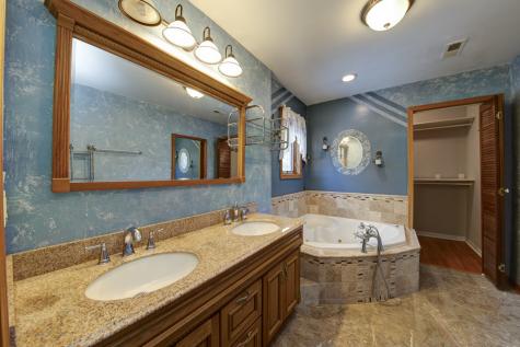2659 Eisenhower Drive Des Plaines IL 60018