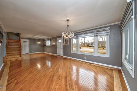 2659 Eisenhower Drive Des Plaines IL 60018