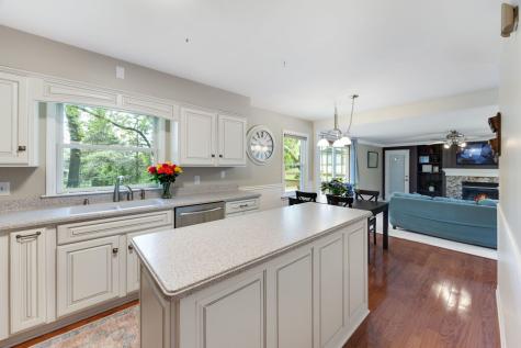 4N285 Lafox Road St. Charles IL 60175