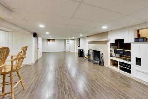 1646 North 18th Avenue Melrose Park IL 60160