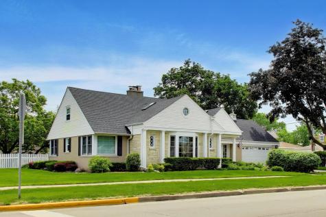 1646 North 18th Avenue Melrose Park IL 60160