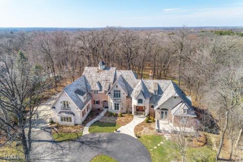 21188 North Prestwick Drive Barrington IL 60010