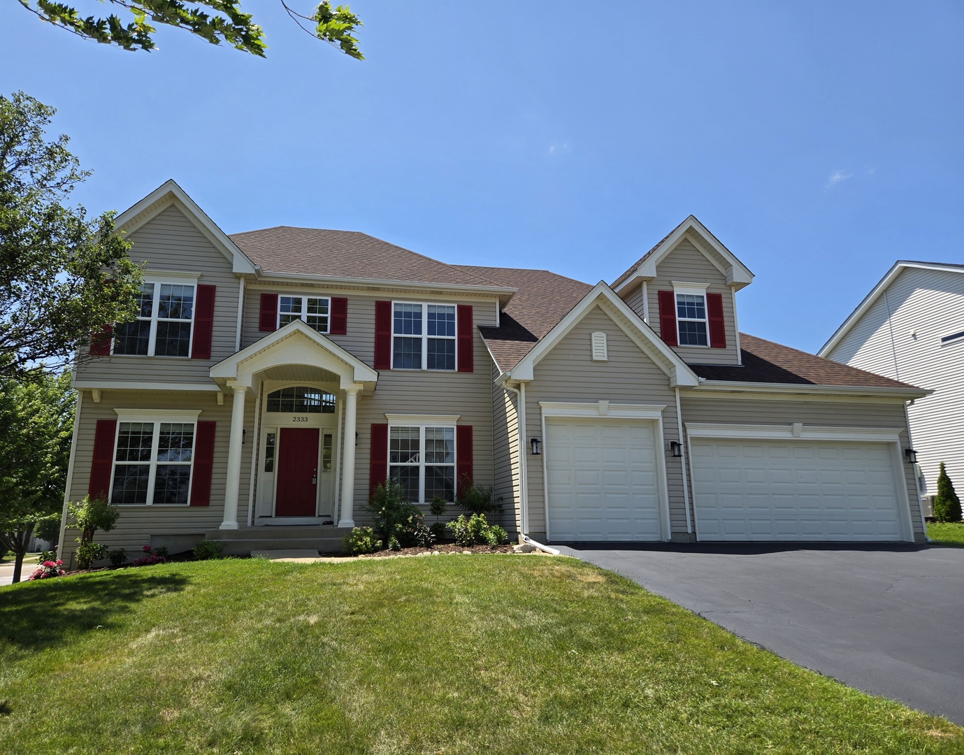 2333 Roaring Creek Drive Aurora IL 60503