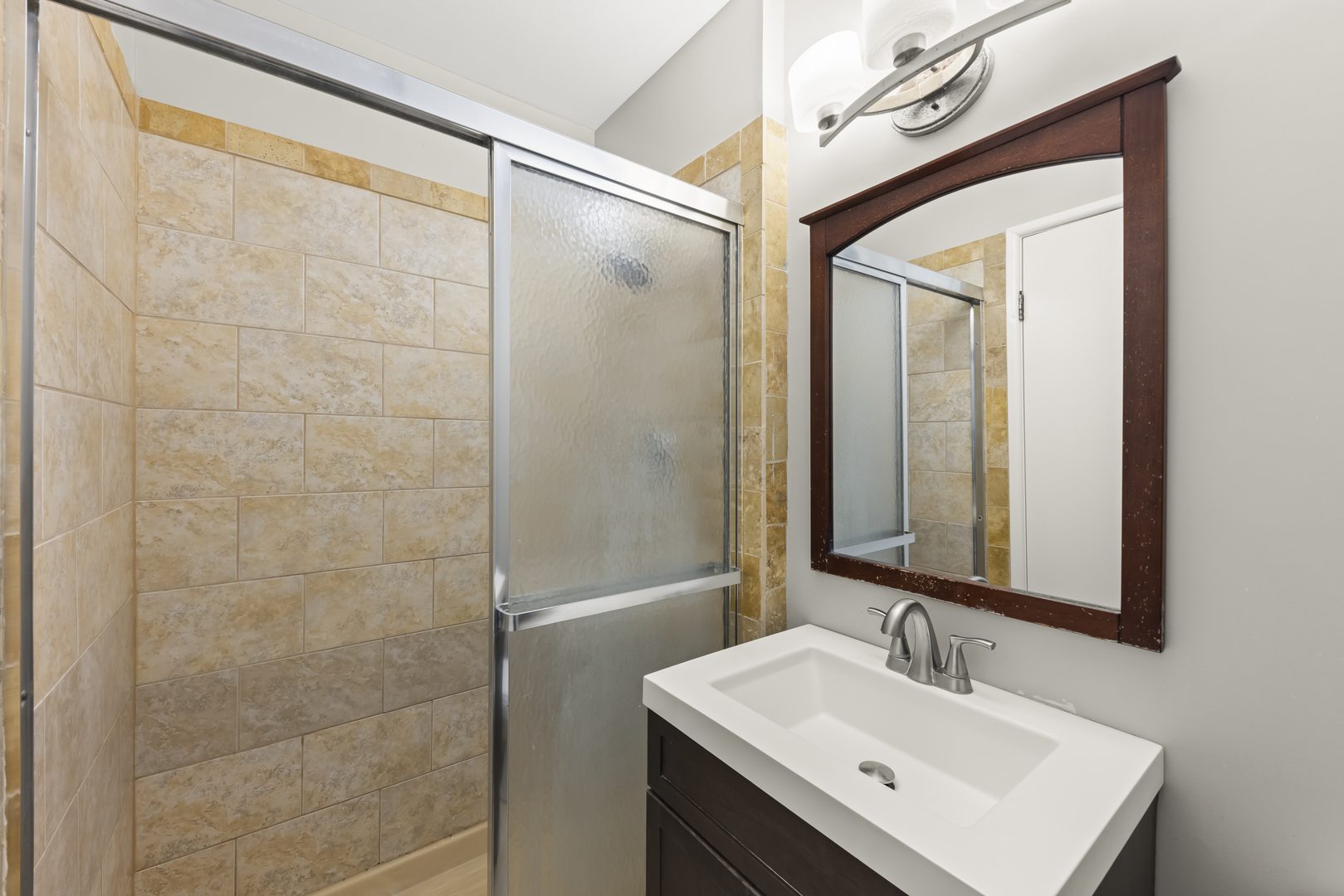149 Thomas Road Bolingbrook IL 60440