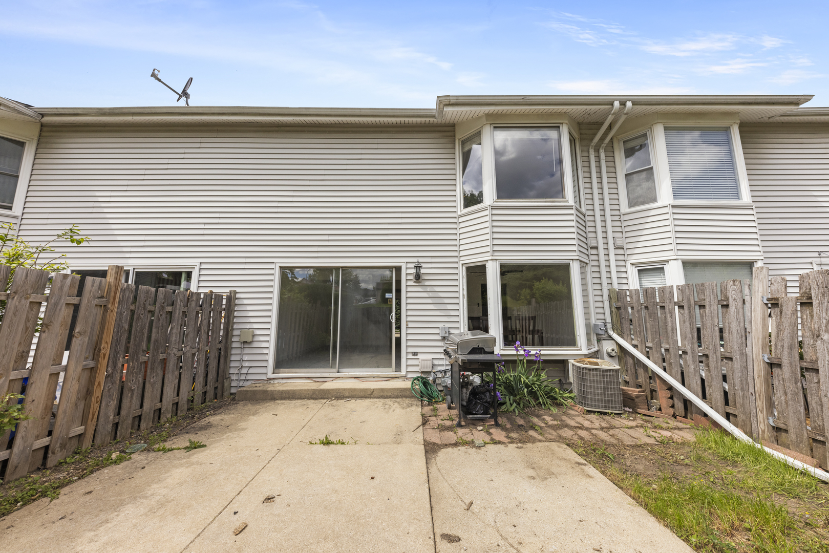 149 Thomas Road Bolingbrook IL 60440