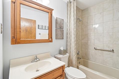 562 Kathleen Street Gilberts IL 60136