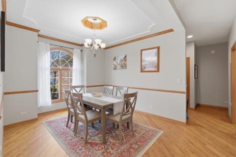 1007 Peregrine Way Hampshire IL 60140