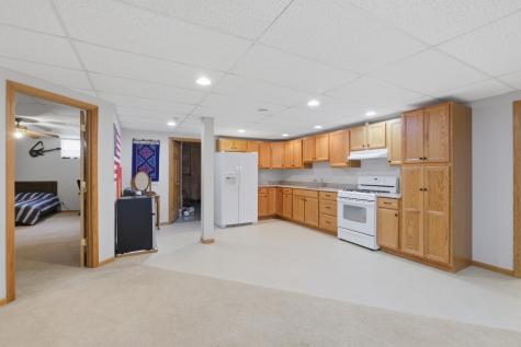 1007 Peregrine Way Hampshire IL 60140