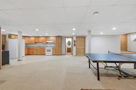1007 Peregrine Way Hampshire IL 60140