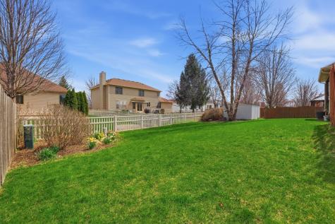 1007 Peregrine Way Hampshire IL 60140