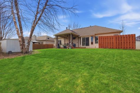 1007 Peregrine Way Hampshire IL 60140