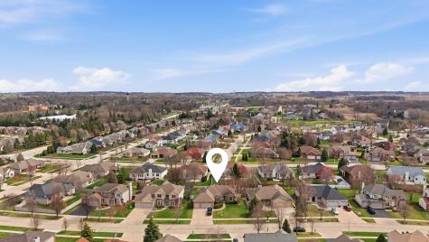 1007 Peregrine Way Hampshire IL 60140