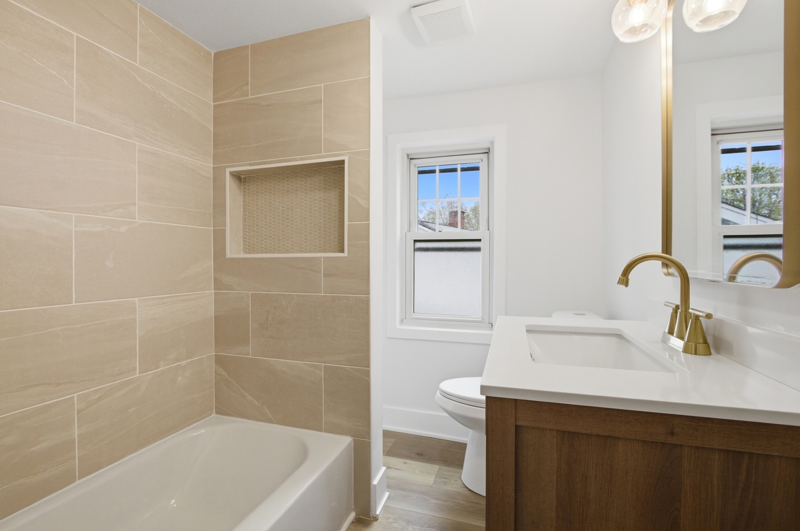 2000 Maple Avenue Downers Grove IL 60515