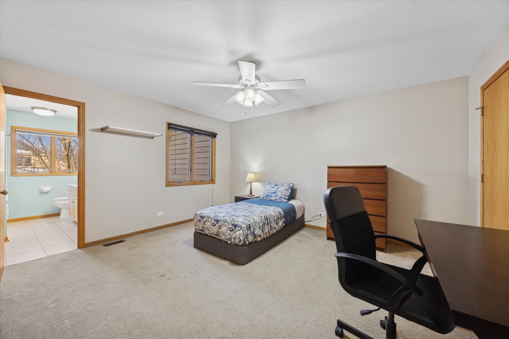 8539 Thistlewood Court Darien IL 60561