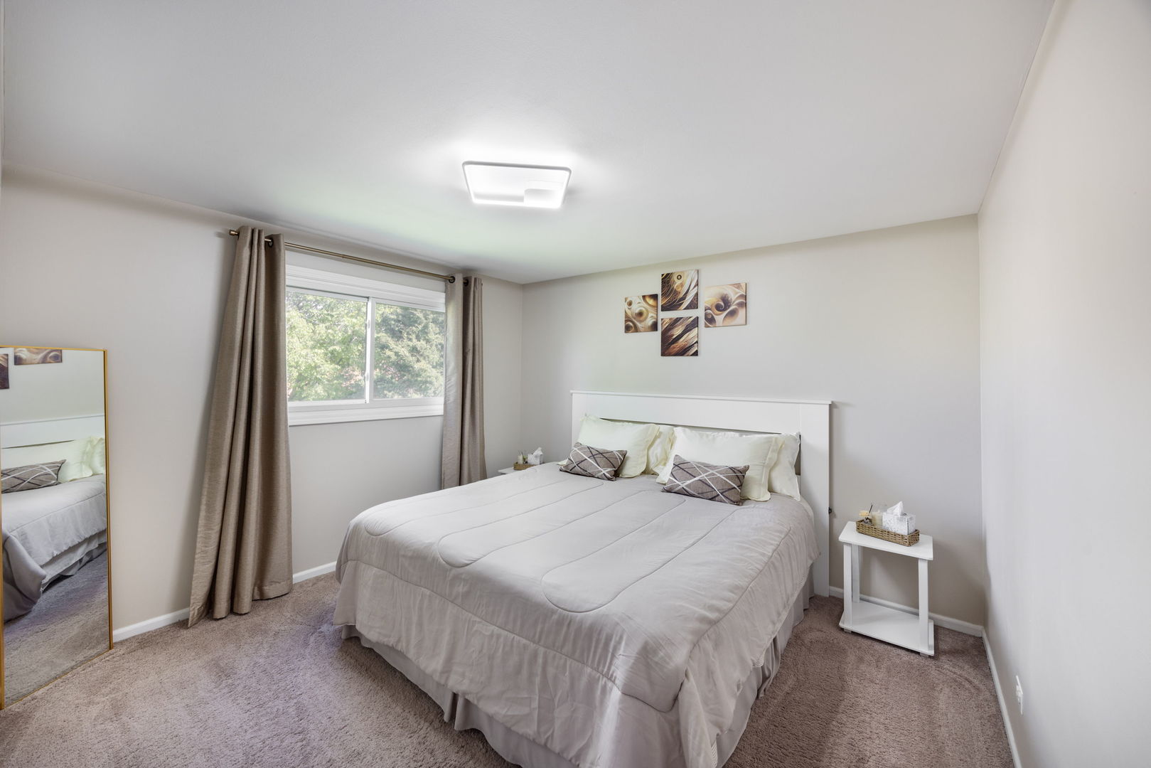 621 Newport Avenue Westmont IL 60559